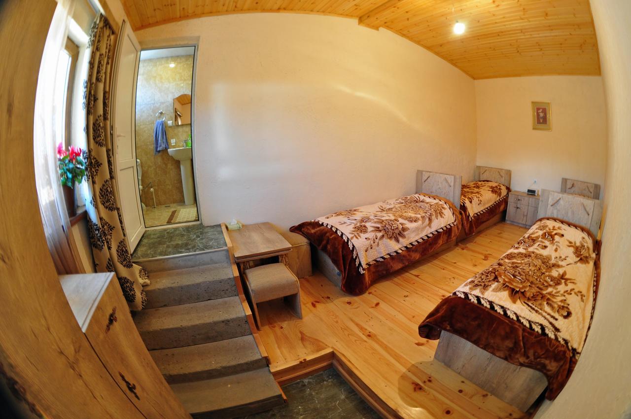 Saro B&B&Safari Tours Tatev Esterno foto