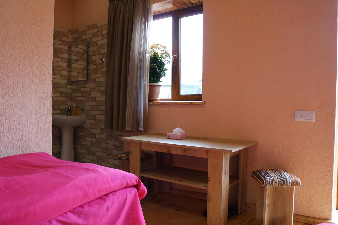 Saro B&B&Safari Tours Tatev Esterno foto