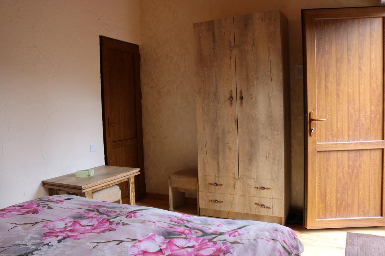 Saro B&B&Safari Tours Tatev Esterno foto